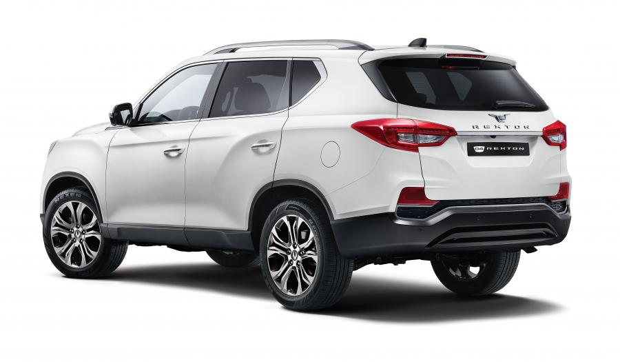  SsangYong Rexton G4 (Y400) 2017 года  (KR) (фото 5 из 9)